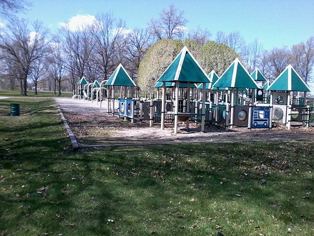 640px-Shaw_Park_Warren_Michigan