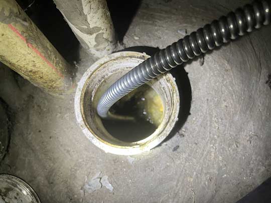 Tips on cleaning your drains and pipes for fall