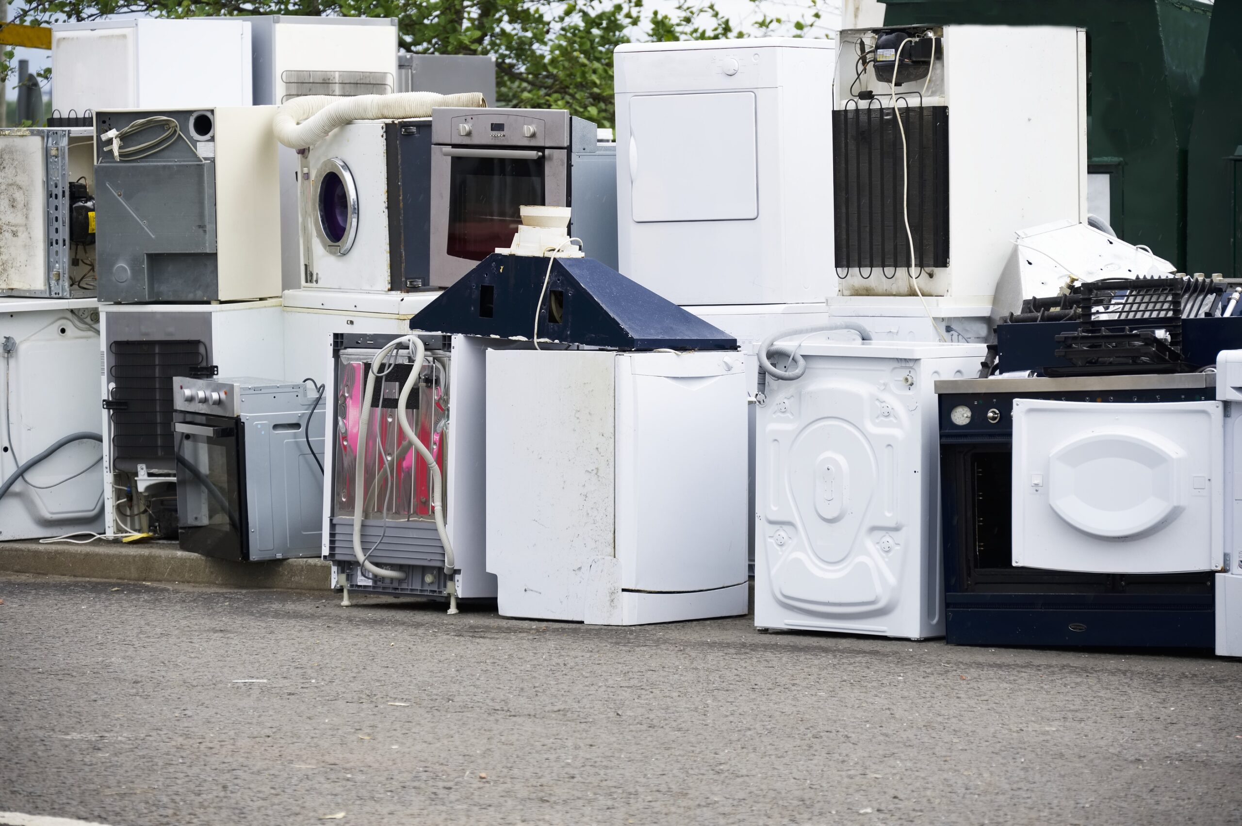 How to Dispose of an Old Washer and Dryer